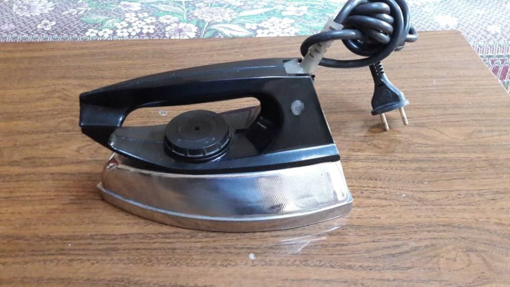 Продаются Утюгu, советскиe СССР