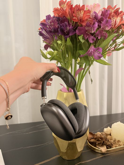 Airpods Max черни, тъмен графит