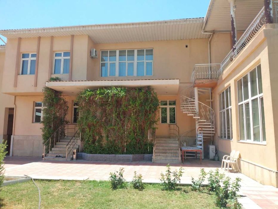 Продается участок 8,9 сот Ахил махала в Алмазар район. Можно в ИПОТЕКУ