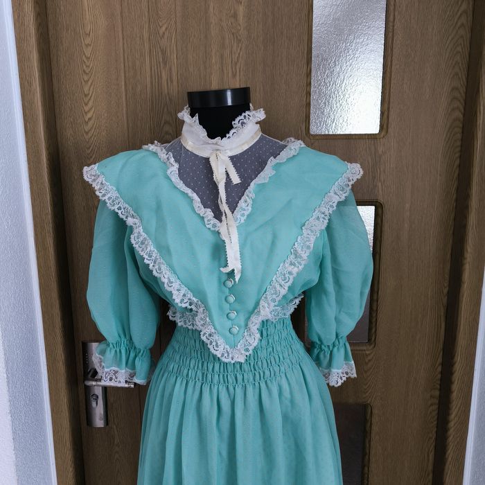 Rochie vintage verde deschis