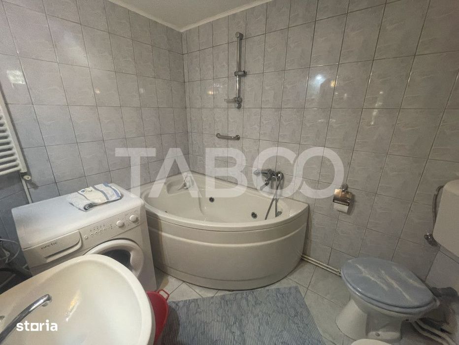 Casa individuala zona de munte 6 camere si teren 1030 mp Vale Sibiu