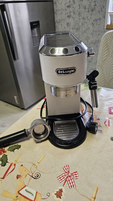 Кофеварка DeLonghi