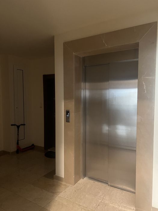 Дава се под наем Двустаен апартамент в София, 7-ми 11-ти километър - 86 кв.м за 770 € - Снимка #1