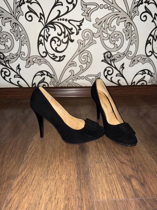 Туфли женские 37 размер