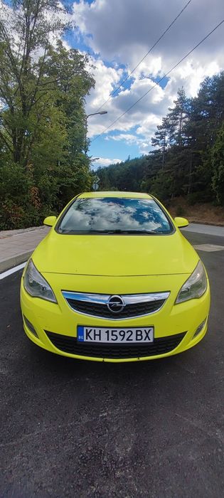 Opel Astra J 1.4 АГУ