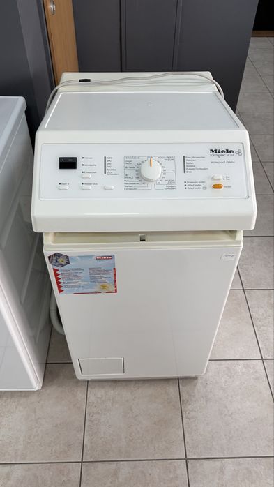 Miele Softtronic W 168 F пералня с горно отваряне капацитет до 6 кг/24 мес гаранция