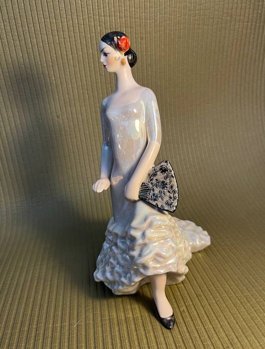 Статуэтка фарфор Кармен