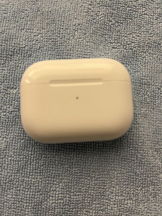 Наушник AirPods pro