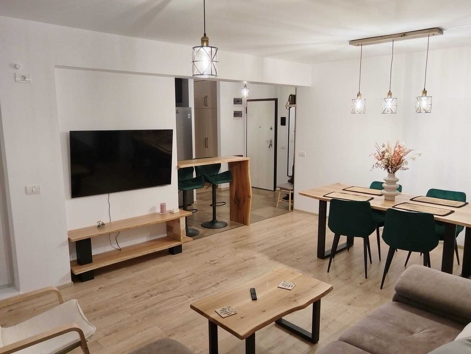 Apartament de închiriat - Brașov, Tractorul, Top City