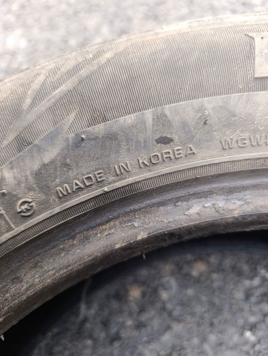 Продам зимние шины 2шт