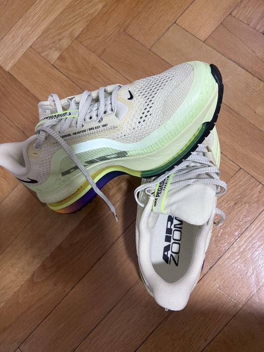 Nike Pegasus premium