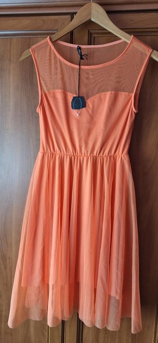 Rochii ocazii,noi,cu etichetă,45 lei buc