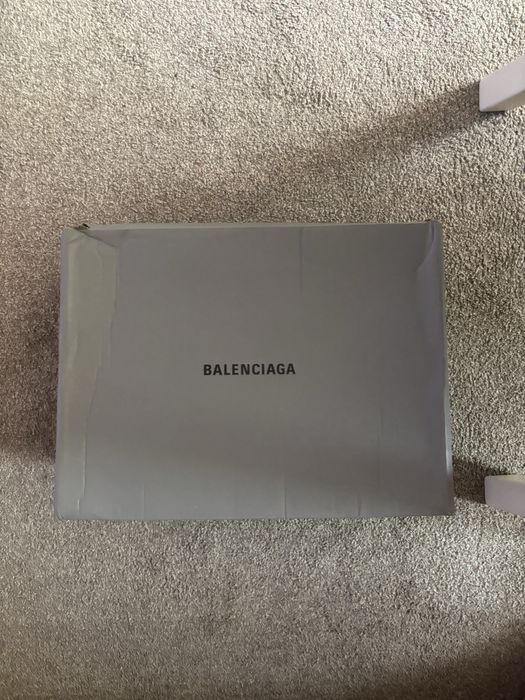 Balenciaga runner black