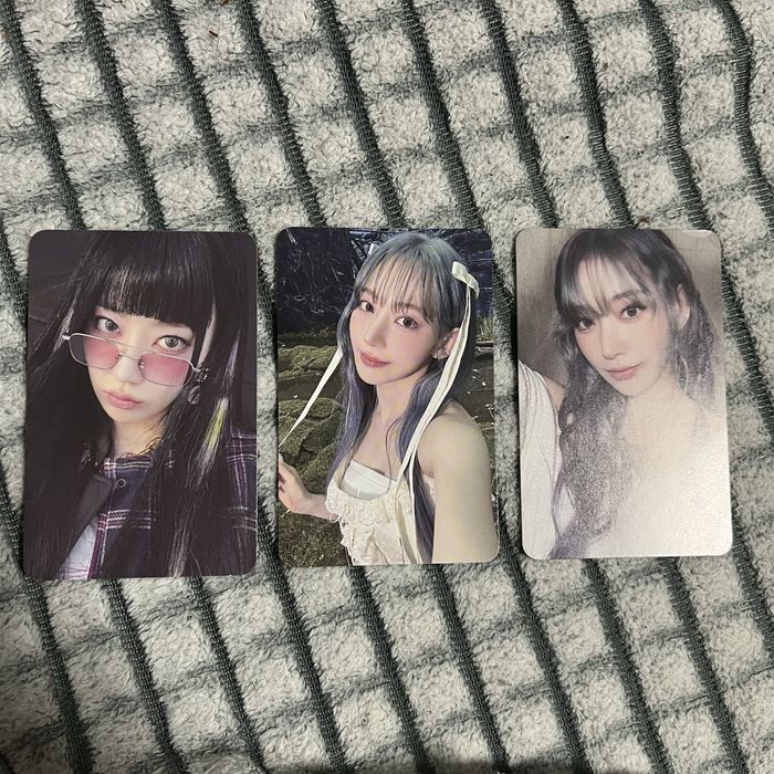 набор ОФФИЦИАЛЬНЫХ k-pop карт le sserafim