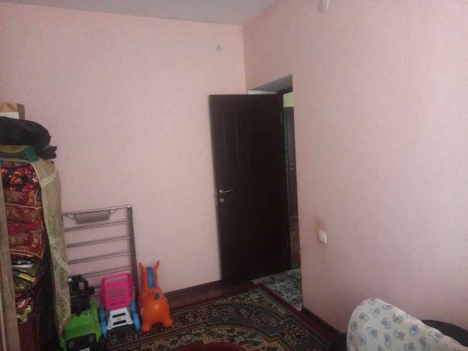 Кармана 3-хонали квартира тезда сотилади