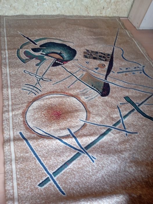 Продам ковер 2 на 3м