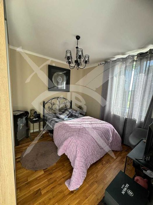 Продава се Етаж от къща в с. Волуяк, Област София-град - 200 кв.м за 1123 €/кв.м - Снимка #3