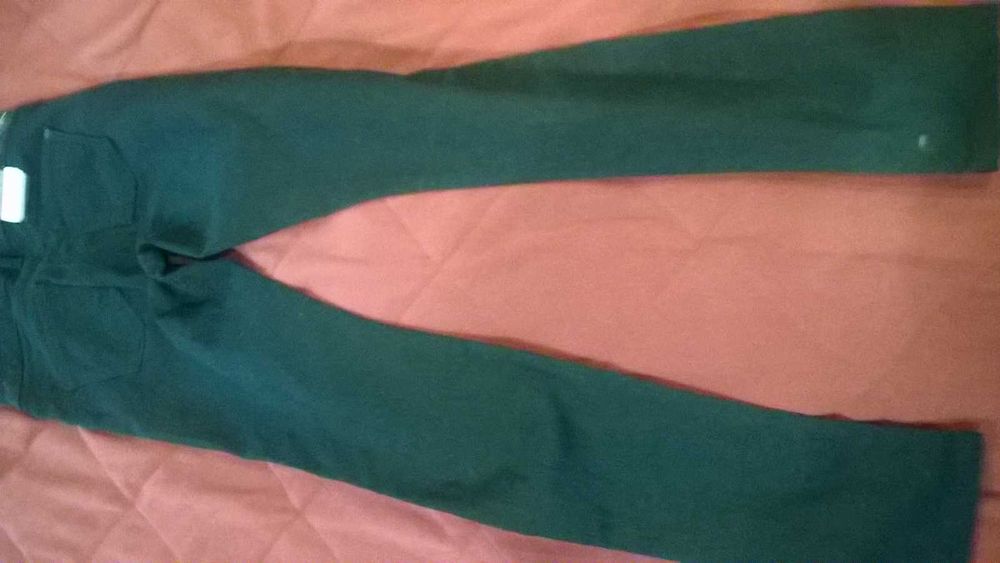 Vand blugi negri NOI, PEPE JEANS Skinny Fit 26x30 pret 200 lei