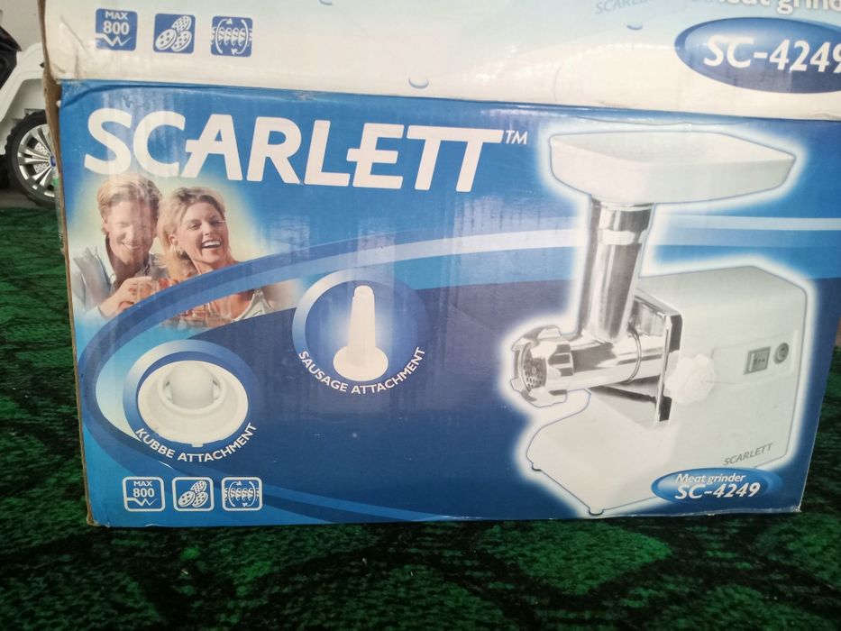 Продам мясорубку SCARLETT.