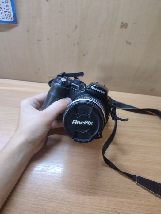 Fujifilm FinePix S9500 ТОРГ