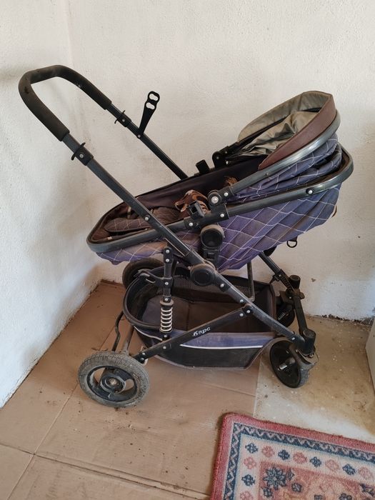 Продам каляску детскую.