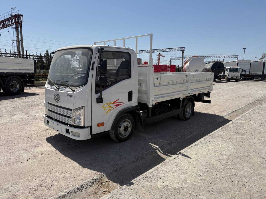 Автофургон Бортовой FAW Tiger VR (7,6 м²) / Бензин