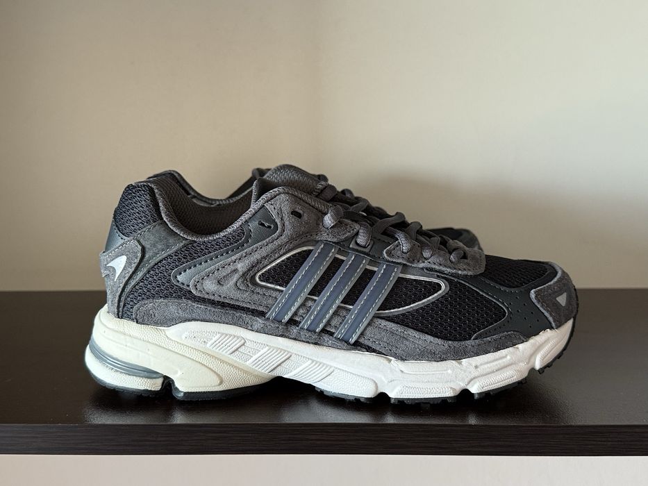 adidas Response CL 36.5номер 22.5см Стелка Нови с Кутия