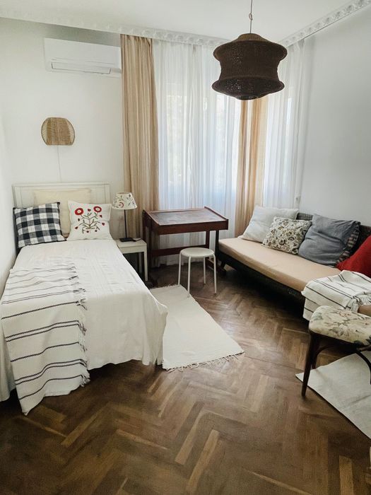 Дава се под наем Четиристаен апартамент в Варна, Бриз - 90 кв.м за 800 € - Снимка #11