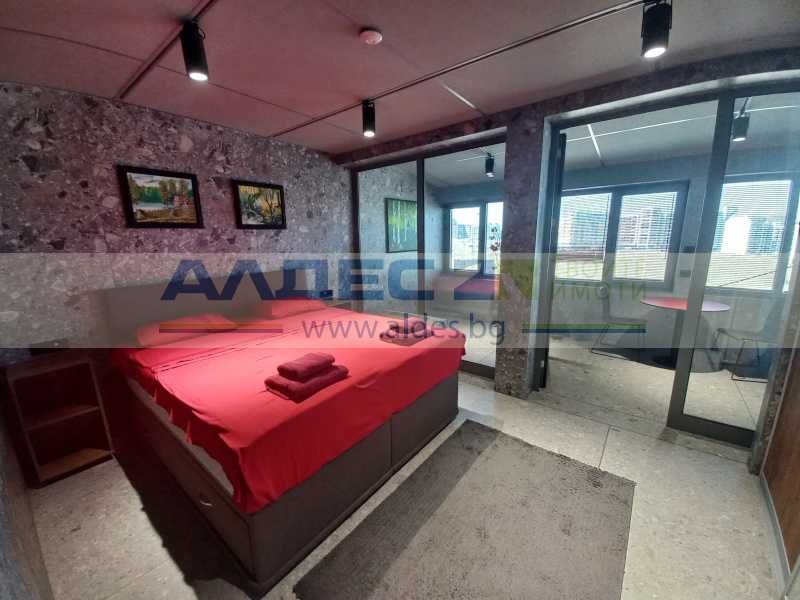 Ап. с три спални, сауна и парна баня в Младост 4!