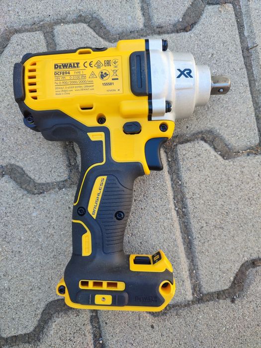 Нови машини Dewalt
