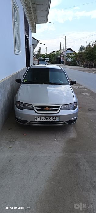 Нексия 2 зор холатда. Такси клишга жуда зор.