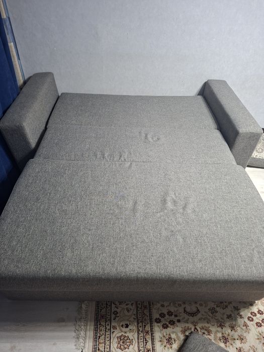 Диван,продам срочно