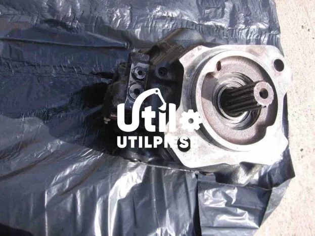 pompa hidraulica komatsu wb93 wb97 wb98 wb140 wb146 + piese komatsu