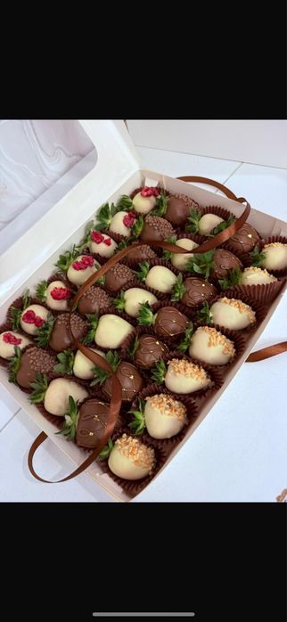 Клубника в шоколаде!!