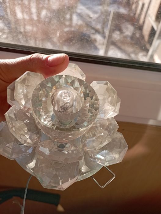 Продам споты потолочные  разные