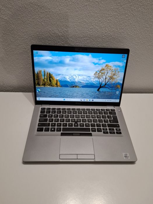 Laptop Dell cu i5 gen 10, ssd 512g ,16 g ram