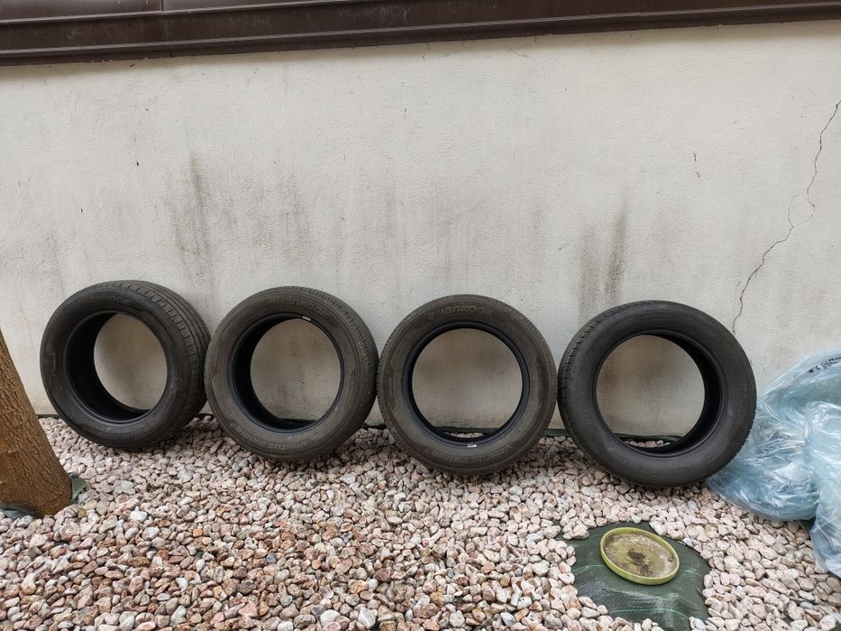 Anvelope Vara Hankook 215 60 R17