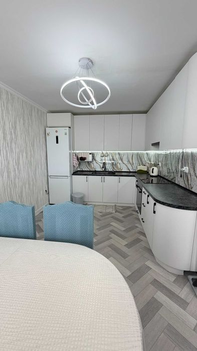 Продам  3х комн кв Болашак
