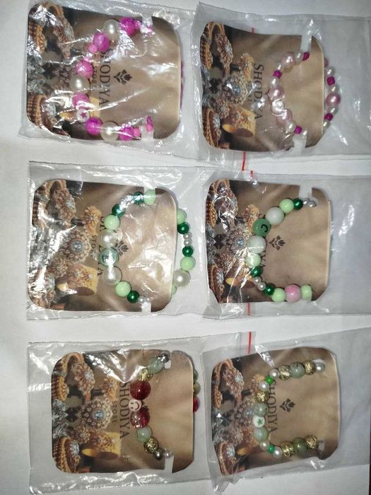 Qo'lda qilingan brasletlar