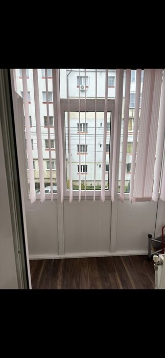 Apartament camere de vanzare