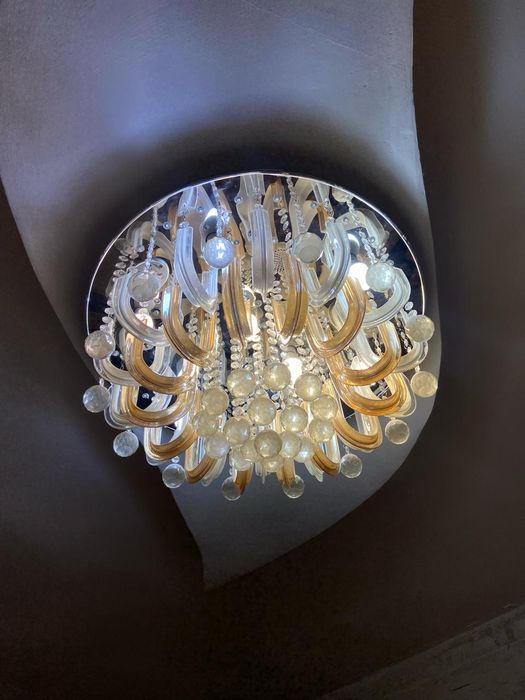 Люстра для гостиной