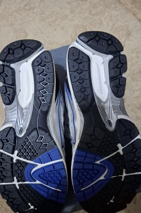 New balance 1906r original