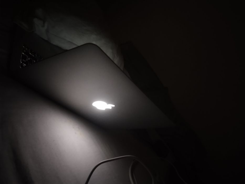 Обменяю MacBook 13 pro