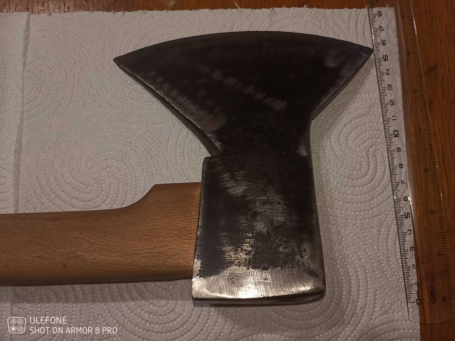 Topor barda foarte vechi!