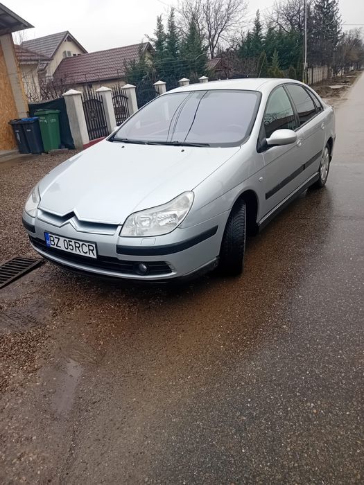 Vând schimb citroen c5 1.8 benzina/2005 /119000km