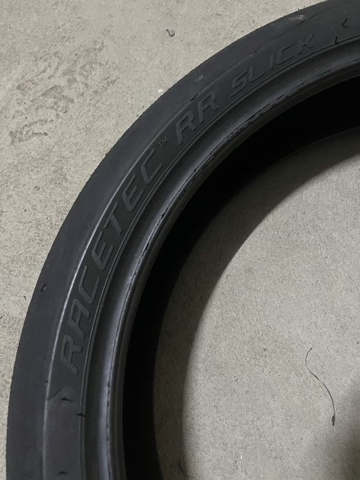 Мото слик 120/70 R17 Metzeler