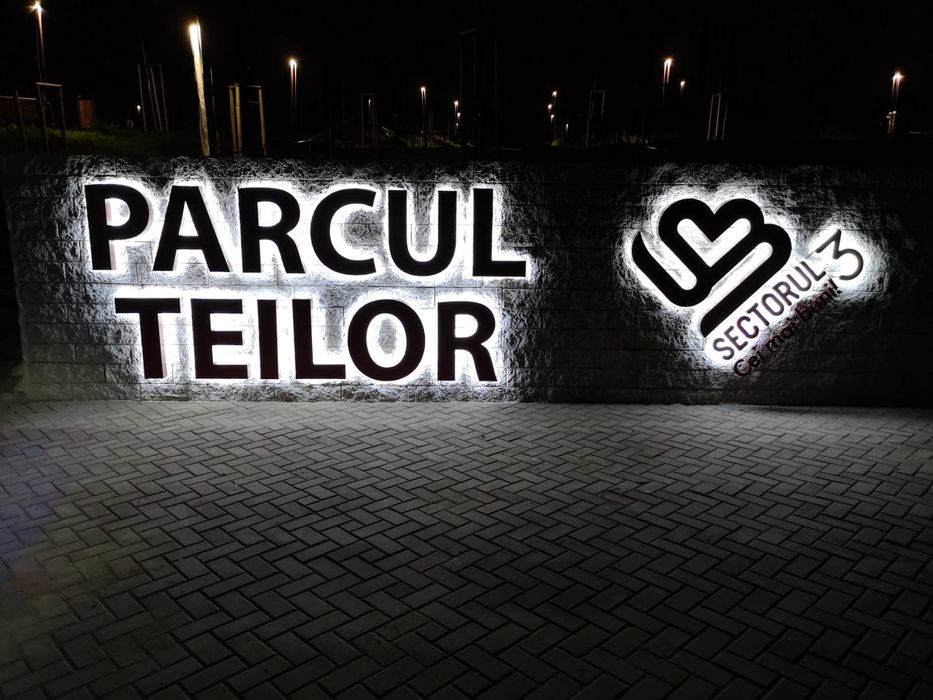 Reclame  luminoase ,litere volumetrice ,casete