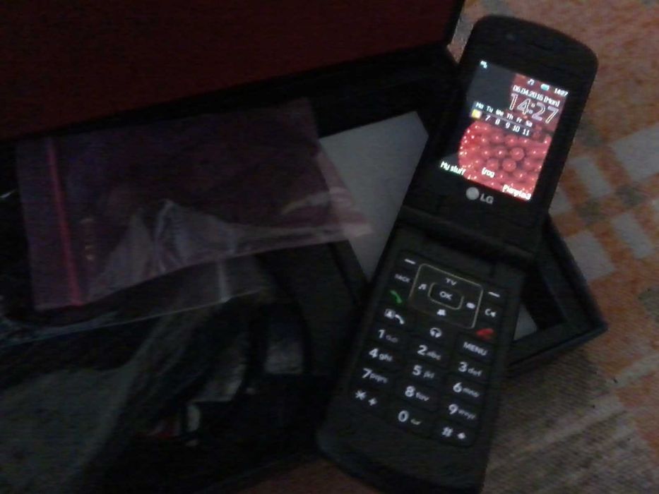 vintage chocolate LG U830 Chocolate fon