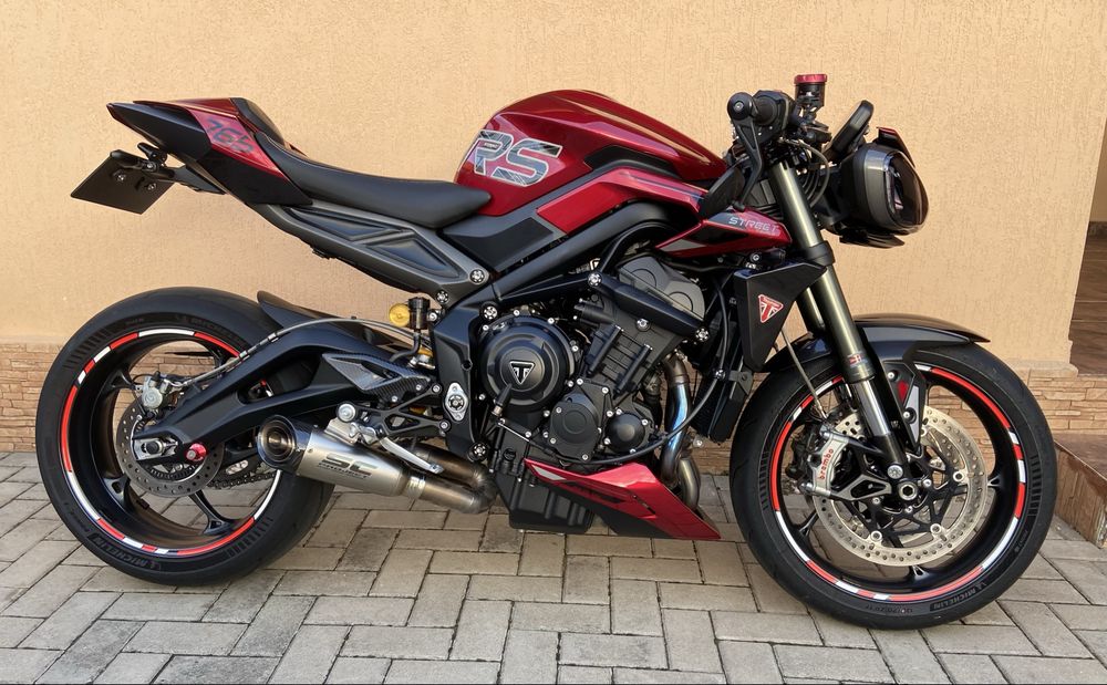 Triumph Street Triple 765 RS 2023