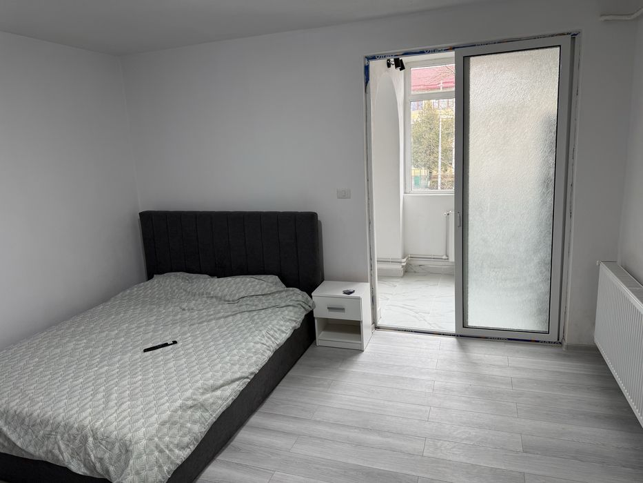 Garsoniera etaj 1 vizavi de Liceul de Muzica